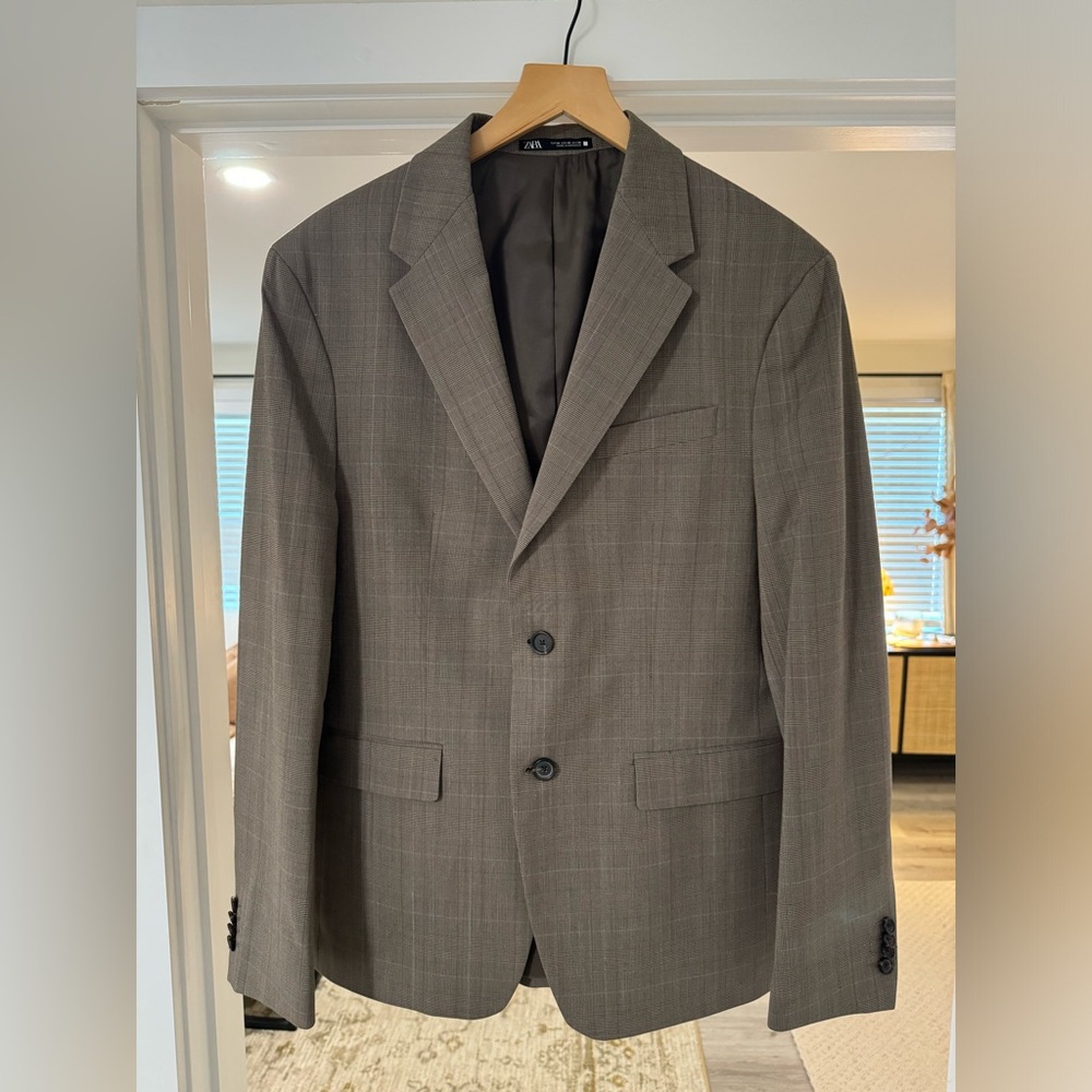 Blazer/suit jacket, plaid pattern, regular fit.